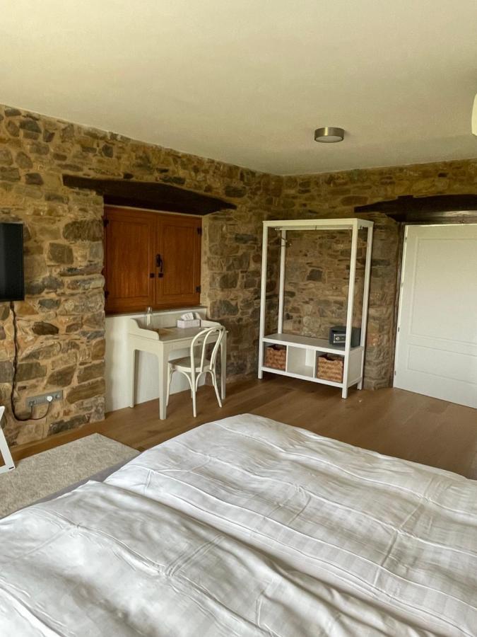 Boutique Finca Esencial Вильяфранка-дель-Бьерсо Экстерьер фото